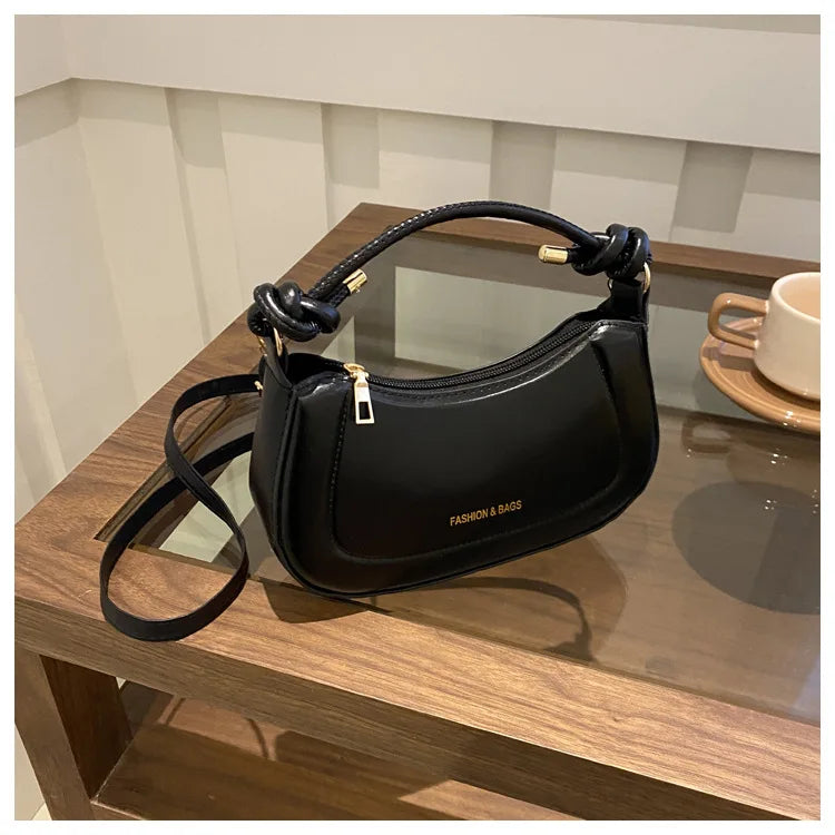 Lunéra Schultertasche - Weiches Ledergefühl