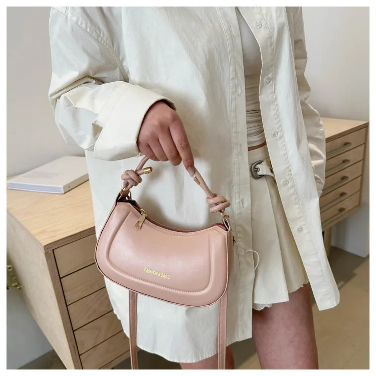 Lunéra Schultertasche - Weiches Ledergefühl