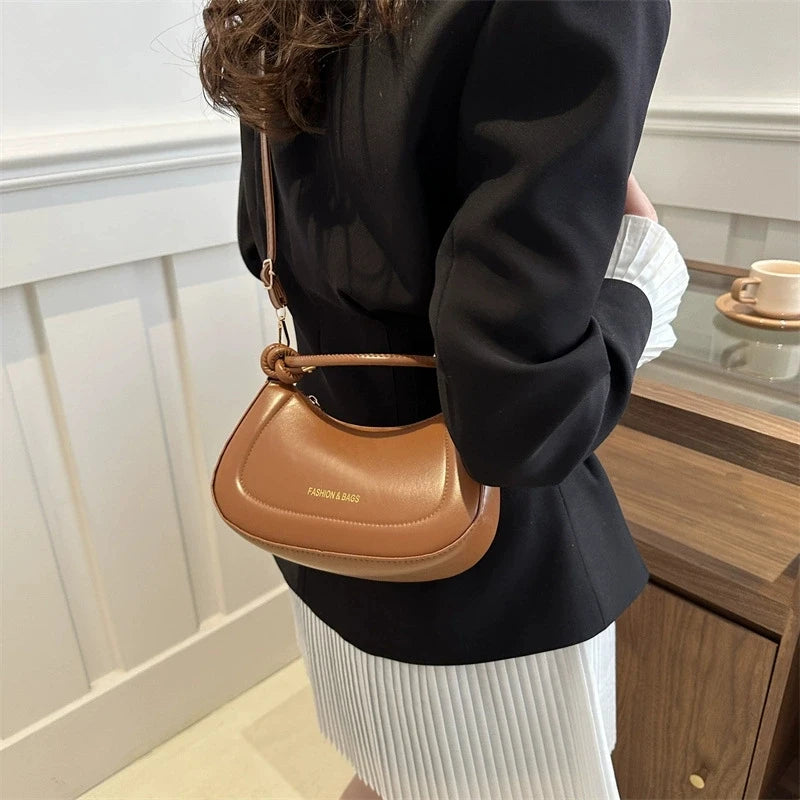 Lunéra Schultertasche - Weiches Ledergefühl