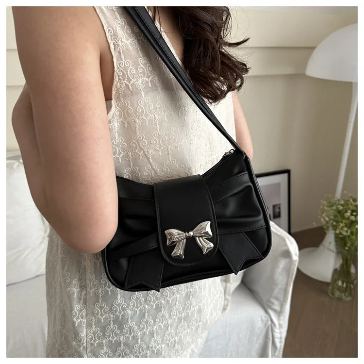 Eloria Schultertasche – Hochwertiges Design
