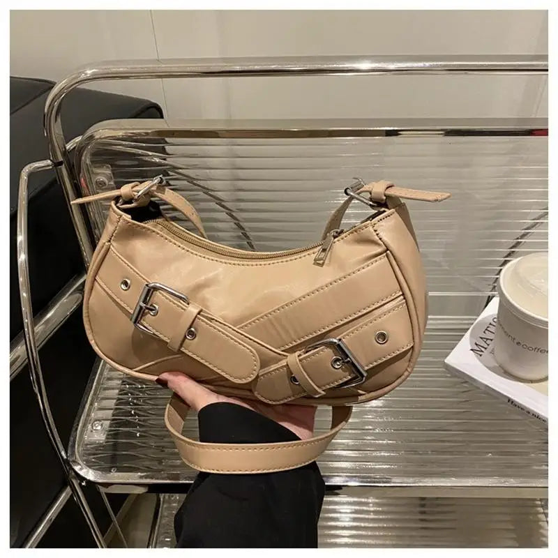 Noréa Schultertasche – Stilvoll & Modern